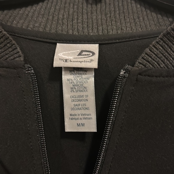 Champion jacket - Picture 3 of 4